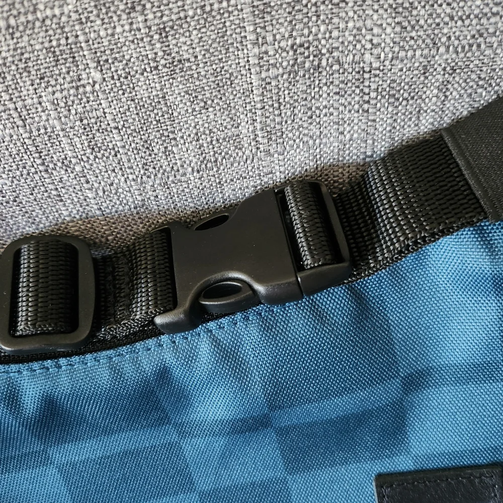 ✨NEW✨ Vans Checkered Shoulder Bag - Picture 3 of 5